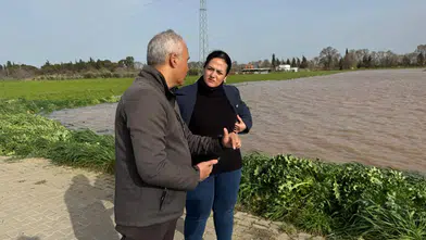 BAŞKAN AYTAÇ SU BASKINLARINDAN ETKİLENEN MAHALLELERİ ZİYARET ETTİ