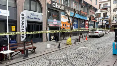 Sokakta çıkan silahlı kavgada iki kişi yaralandı