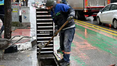 Büyükşehir'den sağanak yağış sonrası saha çalışması