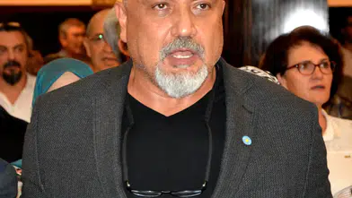 Gürhan Özcan: Mahalle bakkallarına sahip çıkın