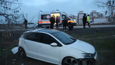 Alkollü sürücünün akrabalarından gazetecilere tehdit