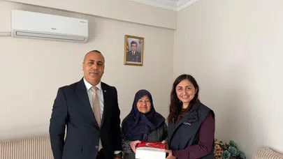 Manisa Büyükşehir Belediyesi şehit annelerini unutmadı