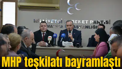 MHP Manisa teşkilatı bayramlaştı