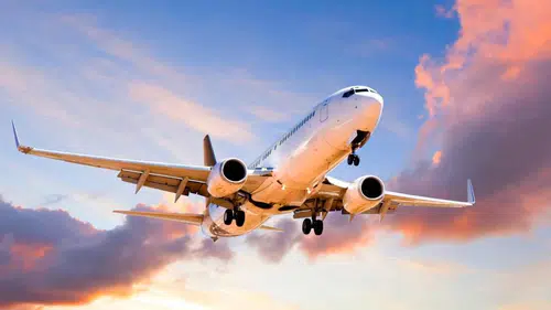 Uçakta uçuş modunu kullanmazsanız ne olur: Cevabı çok az kişi biliyor