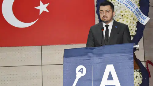 Anahtar Parti’den dijital dönüşüm tepkisi: “Dijital altyapımız çökmek üzere”