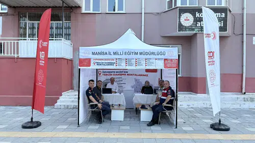 İl Milli Eğitim Müdürlüğünden ilçedeki öğrencilere tercih desteği