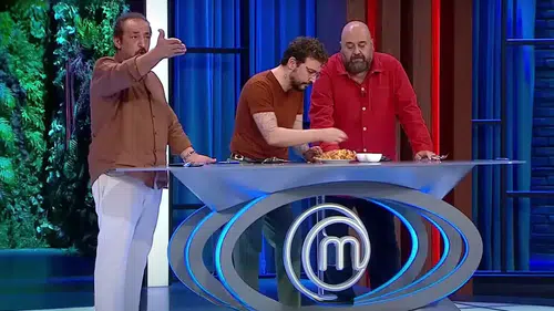 Mehmet Şef açtı ağzını yumdu gözünü