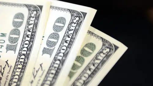 Bugün İtibariyle dolar euro ne kadar?
