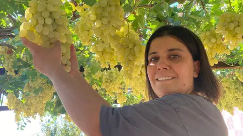 Manisa'da bu muhtar bir başka