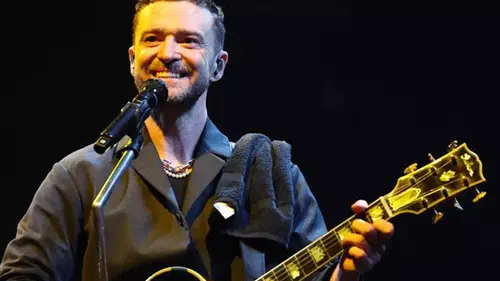 İstanbul konserinde fırtınalar estiren ünlü şarkıcı hastalığını ilk kez açıkladı