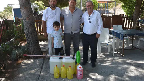 Mustafa Uslu’dan Yuntdağ Mahallelerine Temizlik Desteği