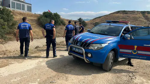 Biyogaz tesisinden sızan sıvı gübre araziye aktı!