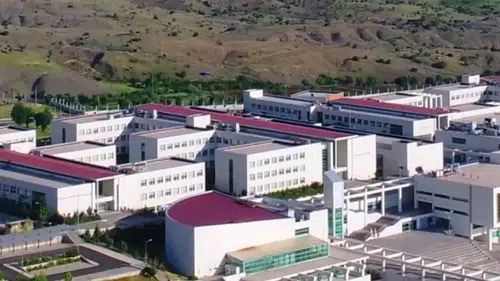 O üniversitede iki gözde bölüm öğrencisiz kaldı