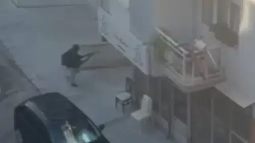 İzmir’de 2 Polisin Şehit Olduğu Saldırının Görüntüleri Ortaya Çıktı