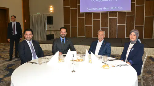 ARINÇ "SİYASİ MÜCADELEDE EŞLERİN DESTEĞİ HER ZAMAN ÖNEMLİ"