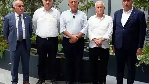 Gürsel Tekin'den görüntülü mesaj
