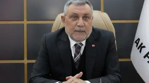 Oğlunun videosuyla şantaj yapılan AK Parti Başkan istifa etti