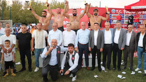 Turgutlu Belediyesi 5’inci Yağlı Pehlivan Güreşleri  gerçekleşecek