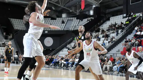 MANİSA BASKET EVİNDE İLK MAÇTA MAĞLUP