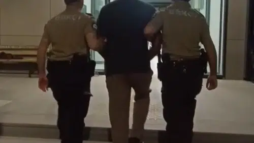 20 yıl hapisle aranıyordu emniyetten kaçamadı