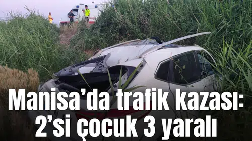 Manisa'da otomobil ile kamyon çarpıştı: 3 yaralı