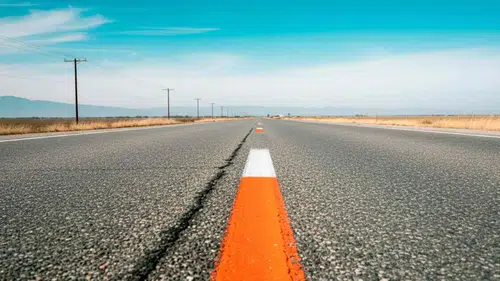 Yollarda yeni dönem başladı: Turuncu şeritlerin anlamı belli oldu