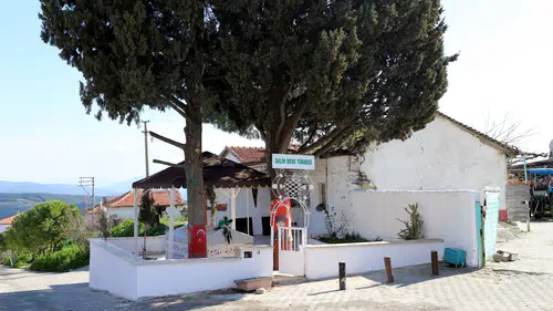 Salih Dede Türbesi’nde bakım ve onarım çalışmaları tamamlandı