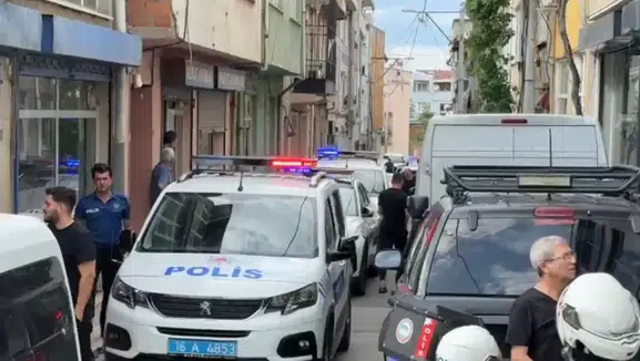 Dehşet...Bir kadını öldürüp canına kıydı