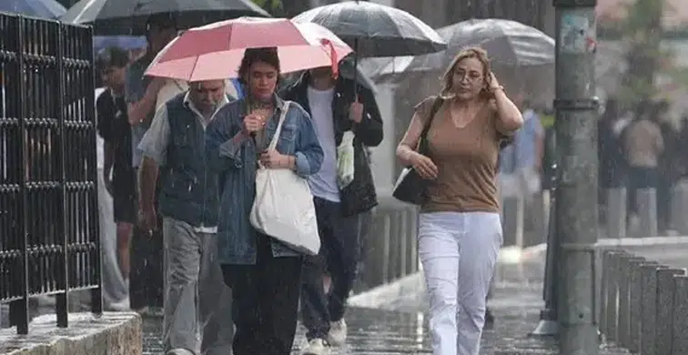 YARIN HAVA NASIL OLACAK? 26 Ekim İstanbul, Ankara, İzmir ve il il hava durumu: Yağmur var mı?