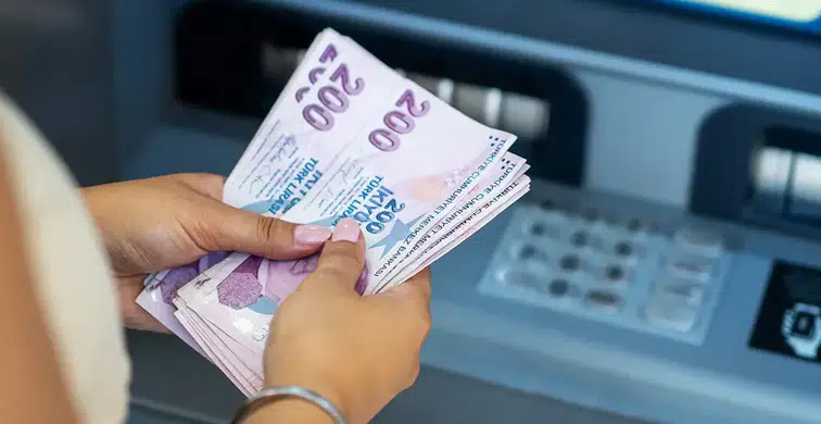 Asgari Ücretliye 8.532 TL Zam Senaryosu! 2027 İçin En Yüksek Rakam Hesaplandı