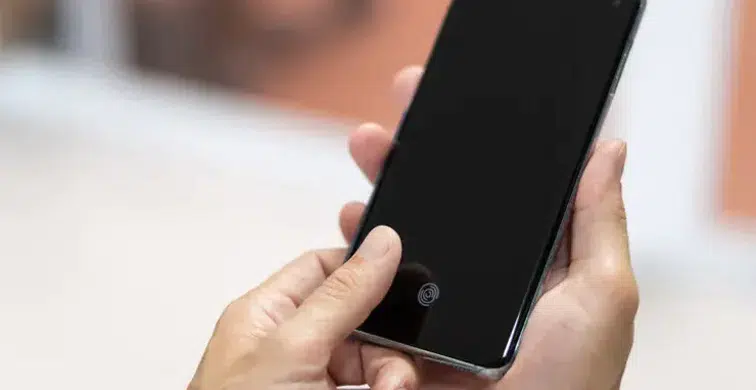 Telefonunuzda bilinmeyen uygulama gördüyseniz dikkat: Hesap güvenliği için hangi adımlar önemli?