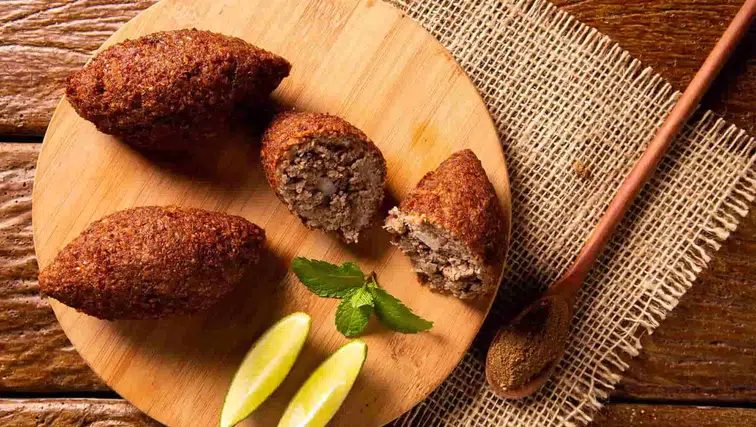 Patlamayan, Çatlamayan Garantili İçli Köfte Tarifi: Püf Noktalarıyla Usta İşi Lezzet!