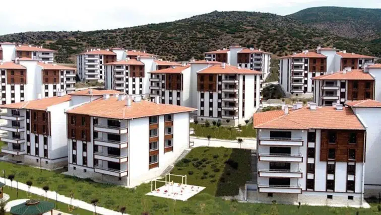 TOKİ Kurası Sonrası Süreç Başlıyor: Peşinat, Sözleşme ve Taksit Detayları Açıklandı