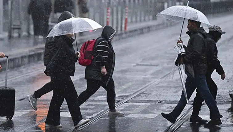 13 Nisan Pazartesi hava durumu belli oldu: İstanbul, Ankara, İzmir ve Bursa’da yağmur bekleniyor mu?