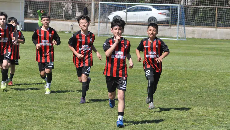 Manisa’nın Yıldızları Kuşadası’nda parlayacak!