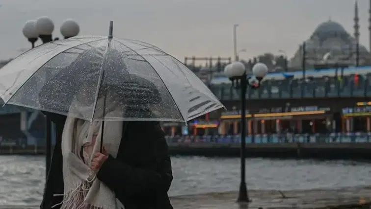 İstanbul’da Hafta Sonu Planı Yapacaklar Dikkat: 16-17 Mayıs Yağış Var mı, Sıcaklık Kaç Derece?