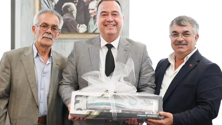Başkan Dutlulu Kamyoncular Kooperatifini ağırladı