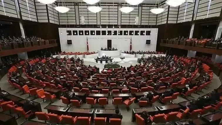 Resmi Tatil Takvimine Yeni Gün Ekleniyor: 21 Mart’ta Kimler İzinli Olacak?