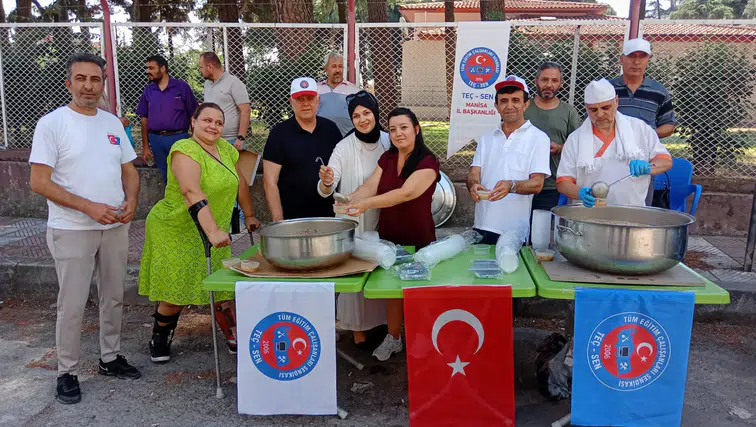 TEÇ-SEN Manisa Şubesi'nden ilk aşure hayrı