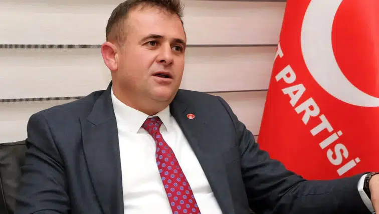 Saadet Partili Yılmaz: Türkiye’de toplumsal güven alarm veriyor