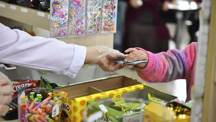 Kantin Kart Başvurusu Nasıl Yapılacak? Aylık 2 Bin TL Destekten Kimler Yararlanabilecek?