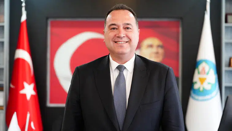 Başkan Dutlulu Manisalıların bayramını kutladı