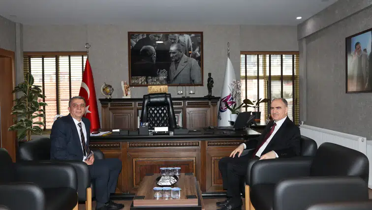 Başkan Şimşek, Vali Özkan'ı makamında ağırladı