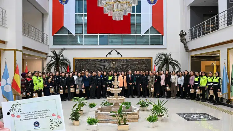 Aktaş Emniyet Teşkilatının fedakâr kadın personeliyle buluştu