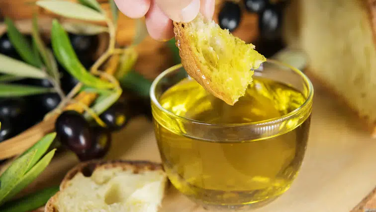 Manisa’da "Natürel Sızma Zeytinyağı Tadım Yarışması" düzenlenecek