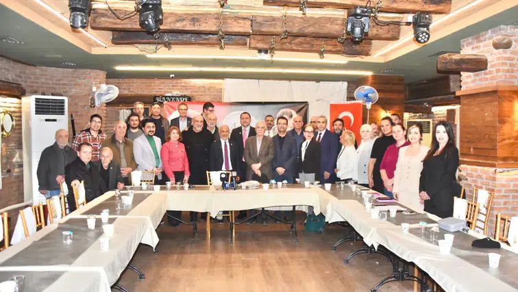 MANİSA’DA SU KITLIĞINA DİKKAT ÇEKTİLER