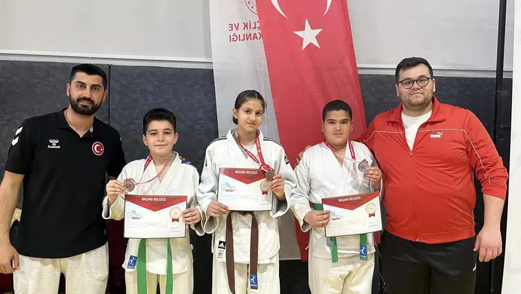 Manisalı judoculardan büyük başarı