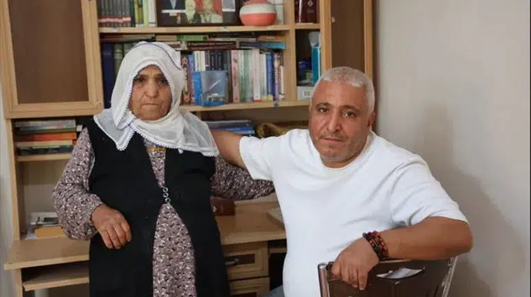 49 YAŞINDA ATANDI: ANNESİNİ İNANDIRAMADI