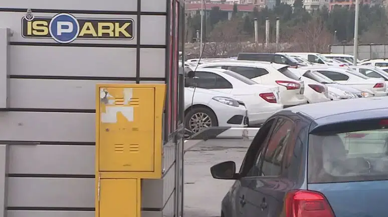 İSPARK 2026 Zamlı Otopark Ücretleri Açıklandı: İstanbul'da Otoparka Büyük Artış!