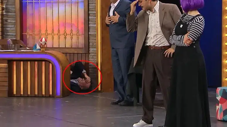 Ali Sunal gülmekten yerlere yattı